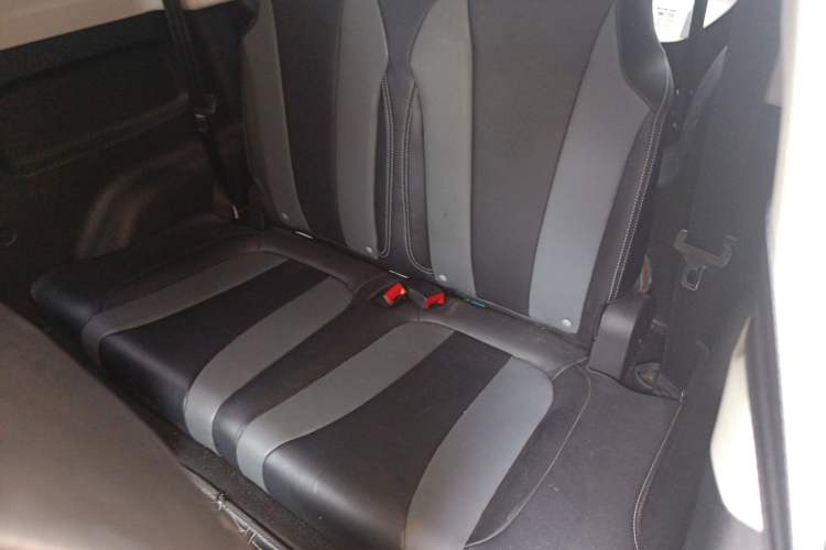 Used Roewe Clever 2022 311km QiQi BoBo Edition