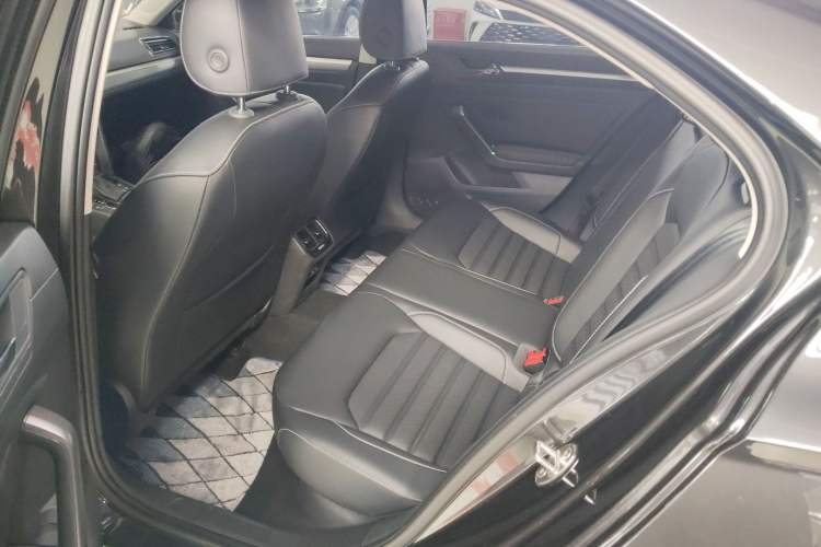 Used Volkswagen Lamando 2019 280TSI DSG Comfort Edition China VI standard
