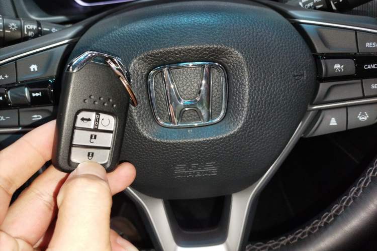 Used Honda Accord 2022 260TURBO Phantom Night · Prestige Edition