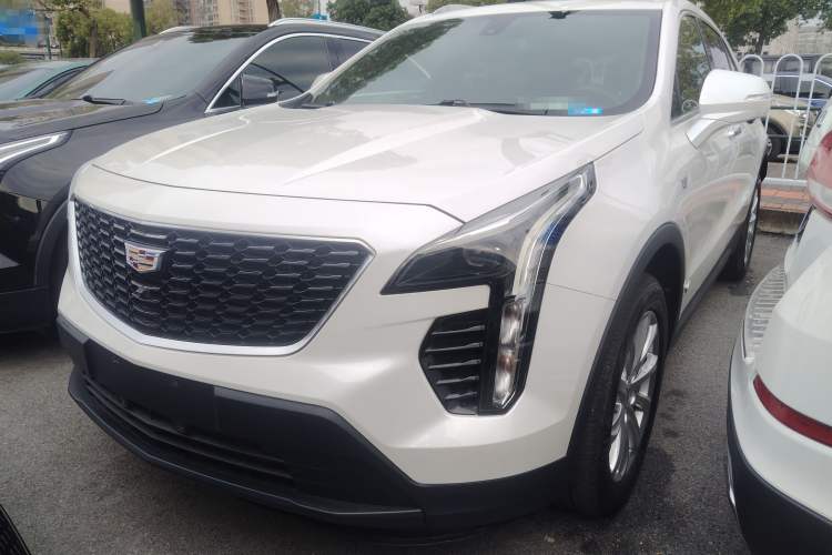 Used Cadillac XT4 2018 28T Two-Wheel Drive Tech Version
