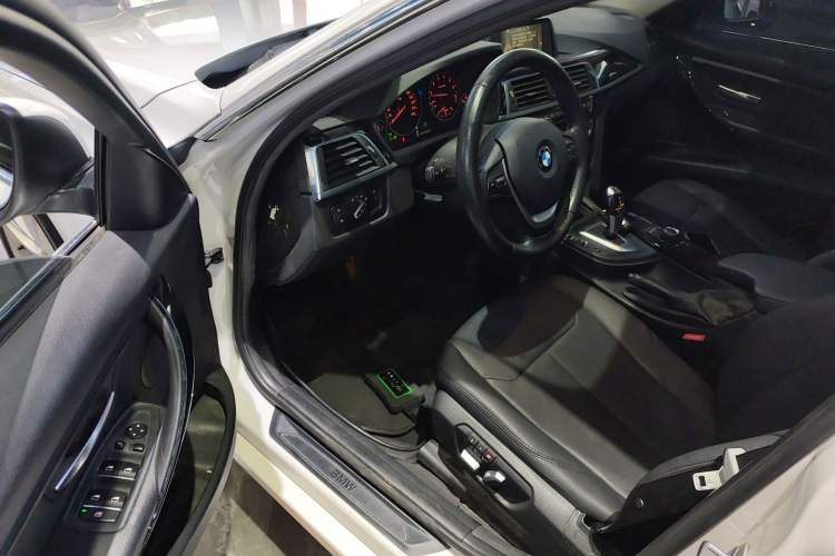 Used BMW 3 Series 2017 320Li Fashion Model