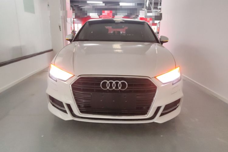 Used Audi A3 2019 Limousine 35 TFSI Fashion Edition China V standard
