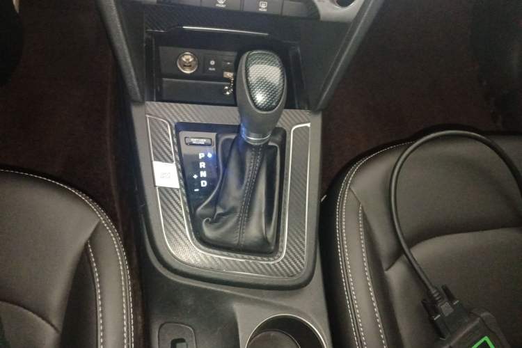 Used Hyundai Elantra 2016 1.6L Automatic ZhiXuan – Elite Version
