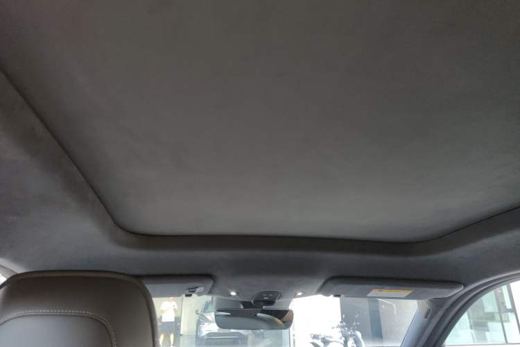 Used Nio ES8 2023 75 kWh Executive Edition
