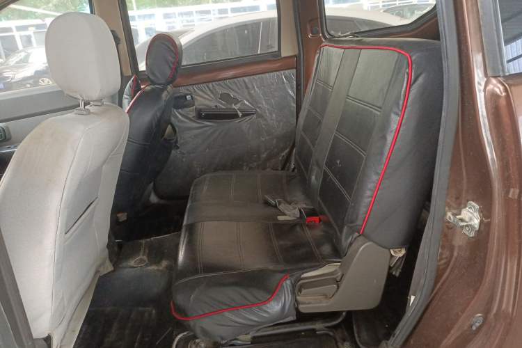 Used Wuling Hongguang 2015 1.2L S Base Model China V Standard
