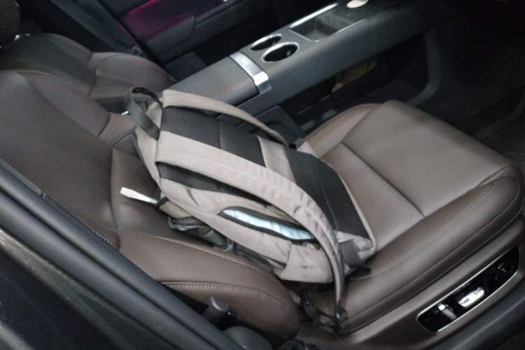 Used Li Auto L8 2023 Pro Model
