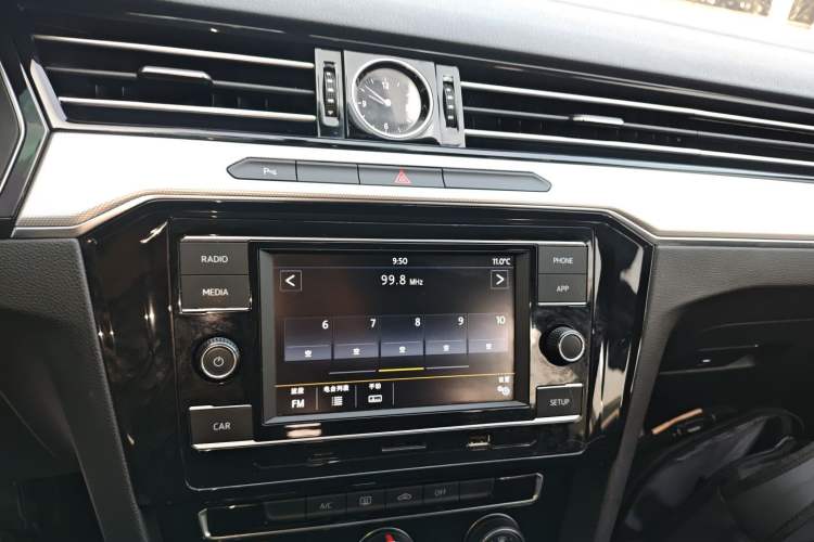 Used Volkswagen Magotan 2018 330TSI DSG Advanced Model
