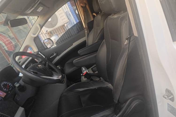 Used  M4 2016 2.0L manual luxury edition