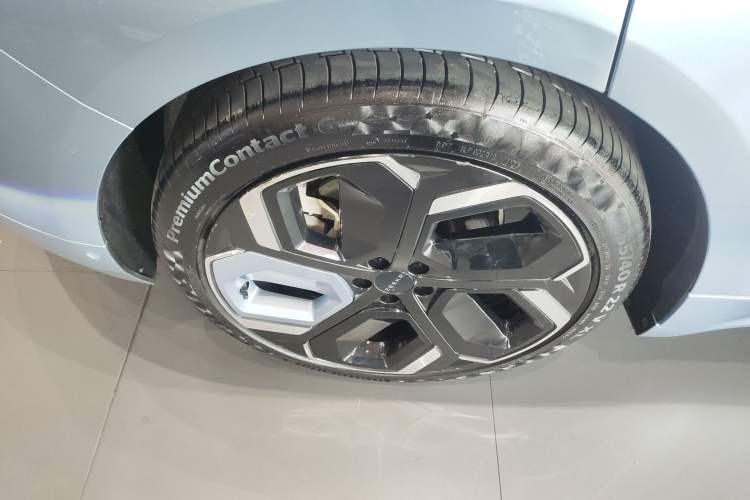 Used Zeekr 001 2022 Ultra-Long Range Dual-Motor YOU Version
