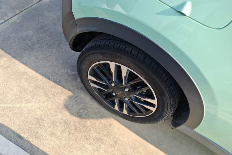 Used Chery Little Ant 2022 Sweet Pink Edition Half-Sugar Version Lithium Iron Phosphate 30 kW 301 km