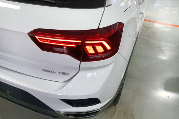 Used Volkswagen T-ROC 2021 Revised Version 280TSI DSG Two-Wheel Drive Comfort & Smart Connectivity Edition
