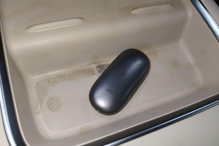 Used Li Auto L8 2023 Pro Model
