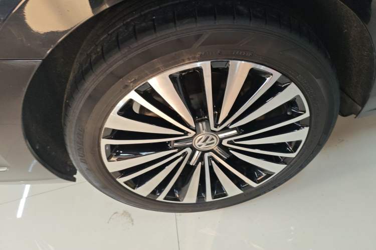 Used Volkswagen Passat 2019 380TSI Luxury Edition China VI Standard
