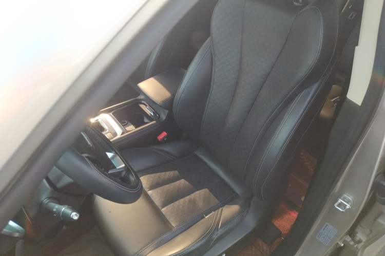 Used JETOUR X90 2019 1.5T Manual Smart Enjoyment 7-Seater China V Standard
