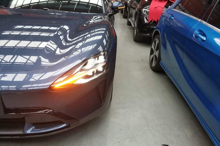 Used  SU7 2024 Rear-Drive Ultra-Long Range Advanced Pro-Level Intelligent Driving Version
