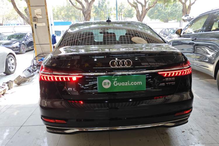 TDK.VehicleDetails.img