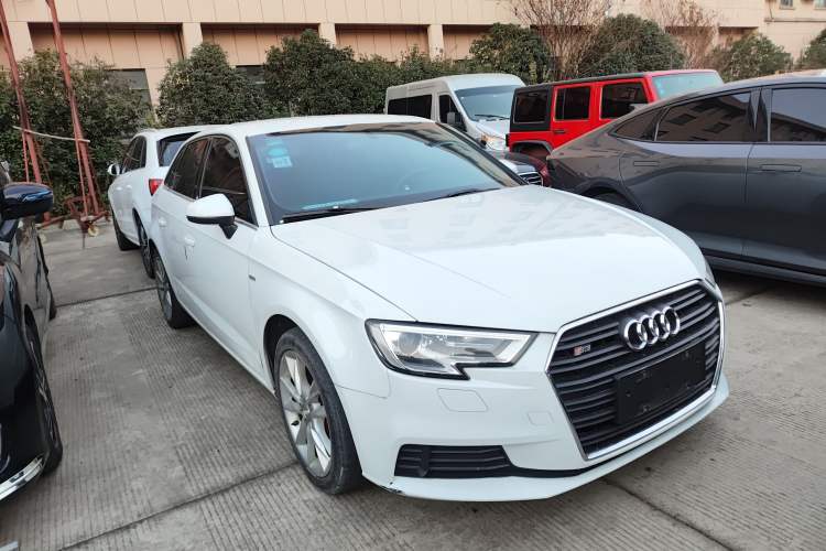 Used Audi A3 2018 30th Anniversary Edition Sportback 35 TFSI Ambition Model