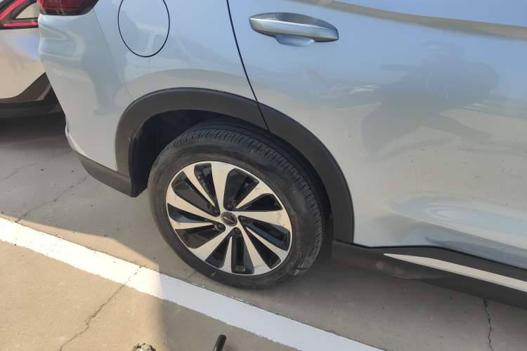 Used BYD Song PLUS New Energy 2023 Champion Edition EV 520KM Prestige Model
