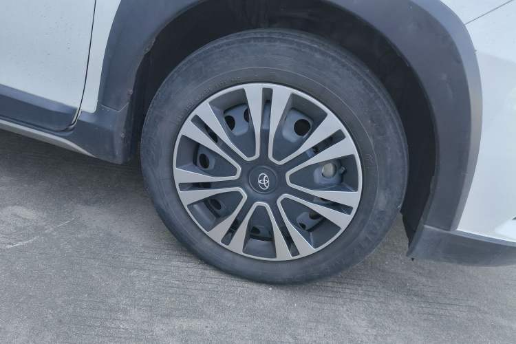 Used Toyota YARiS L 2021 X-Trail 1.5L CVT Leading Edition