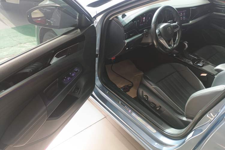 Used Volkswagen Passat 2022 330TSI Starry Elite Edition