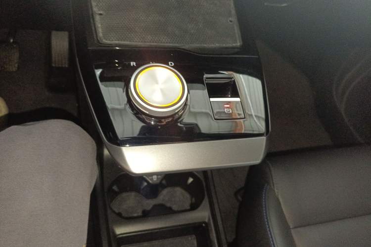 Used MG 4 EV 2023 415 km Range Sea-Faring Champion Edition
