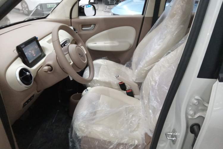 Used Wuling Hongguang MINIEV 2025 Four-Door Version Advanced Edition
