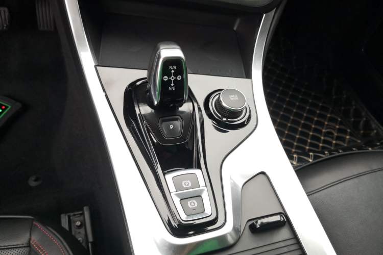 Used Lynk & Co 01 2017 2.0T Four-Wheel Drive Pro Edition
