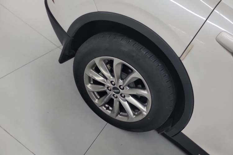 Used Lincoln Corsair 2021 2.0T Two-Wheel Drive Deluxe Edition
