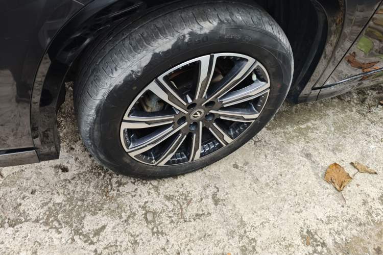 Used Changan CS75 PLUS 2024 3rd Generation Champion Edition 1.5T Intelligent Drive Dynamic Model
