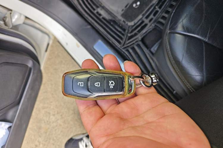 Used Ford Mondeo 2013 2.0L GTDi 200 Luxury Model