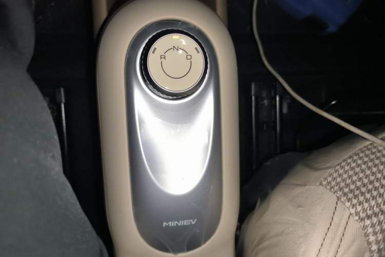 Used Wuling Hongguang MINIEV 2025 Four-Door Version Advanced Edition