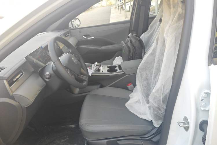 Used BYD Qin PLUS 2025 DM-i Smart Drive 55KM Leading Model
