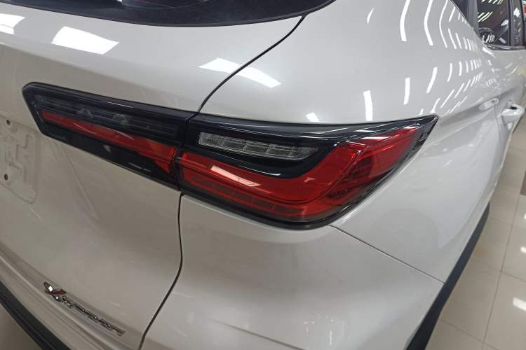 Used Oshan X5 2021 1.5T DCT Flagship Edition