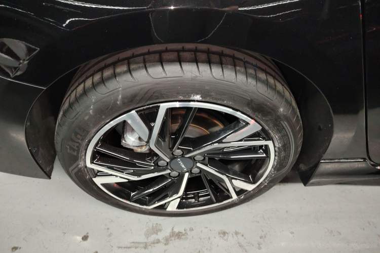 Used Lynk & Co 03 2025 1.5TD DCT Champion Edition Pro
