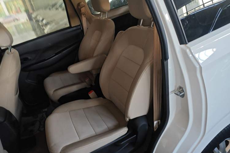 Used Wuling Hongguang 2021 1.5L S Standard Version LAR