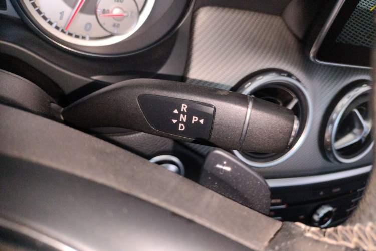 Used Mercedes-Benz GLA 2016 GLA 200 Fashion Model
