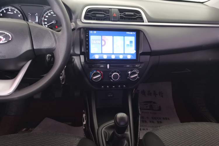 Used Hyundai Verna 2017 1.4L Manual Refreshed Version China V Standard
