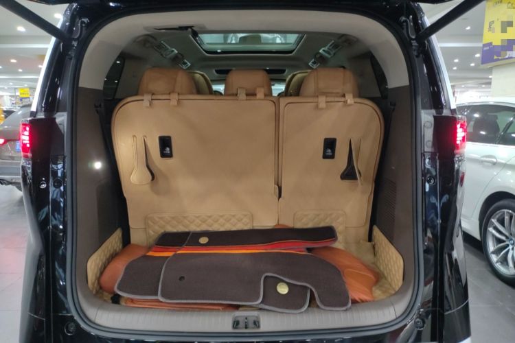 Used Denza D9 2022 DM-i 970 Four-Wheel Drive Flagship Model