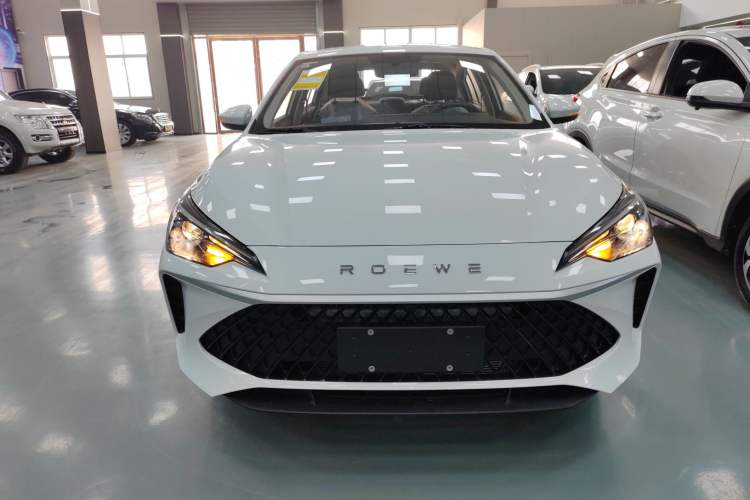 Used Roewe i5 2026 Model 1.5L CVT Luxury Edition