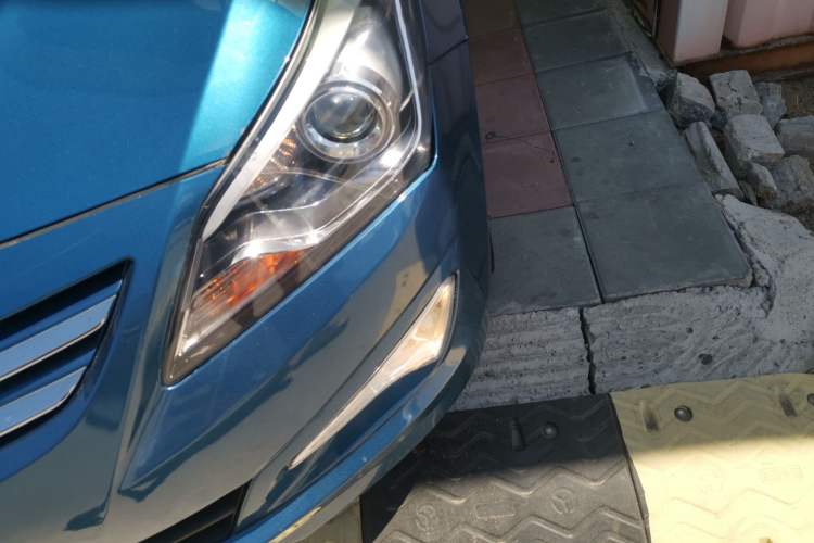 Used Hyundai Verna Ray 2014 1.6L Automatic TOP