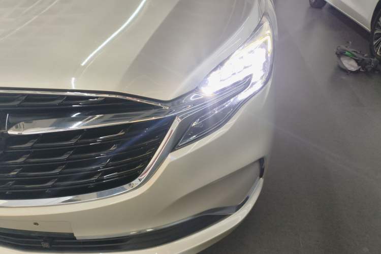 Used Buick GL8 2020 ES Land Cruiser 653T Comfort Edition
