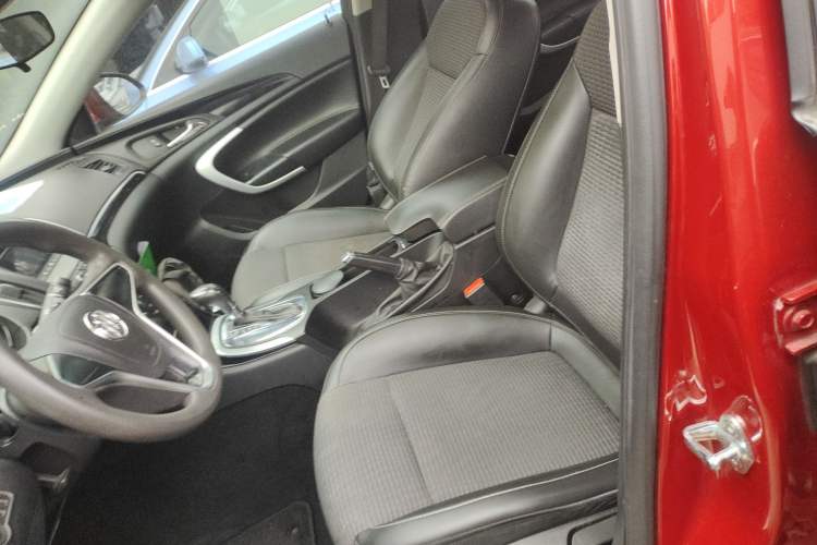 Used Buick Regal 2015 1.6T Leading Technology Model
