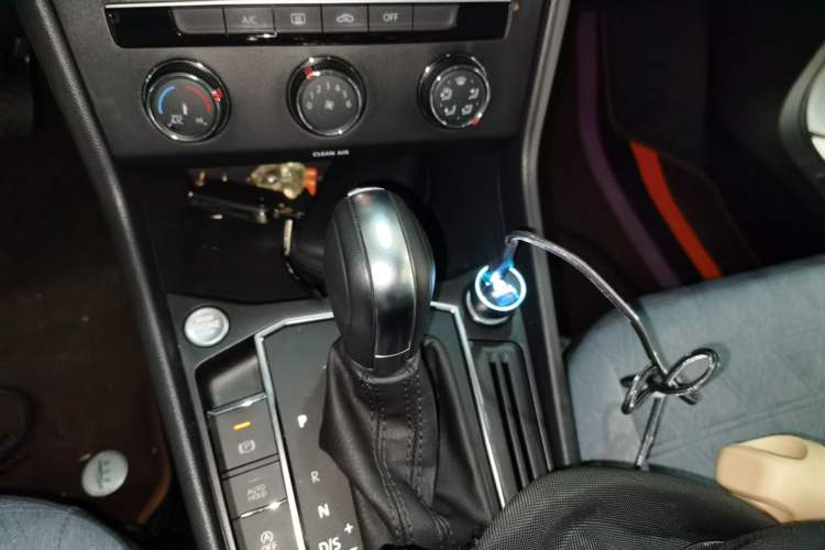 Used Volkswagen Lavida 2023 300TSI DSG Full-Comfort Edition
