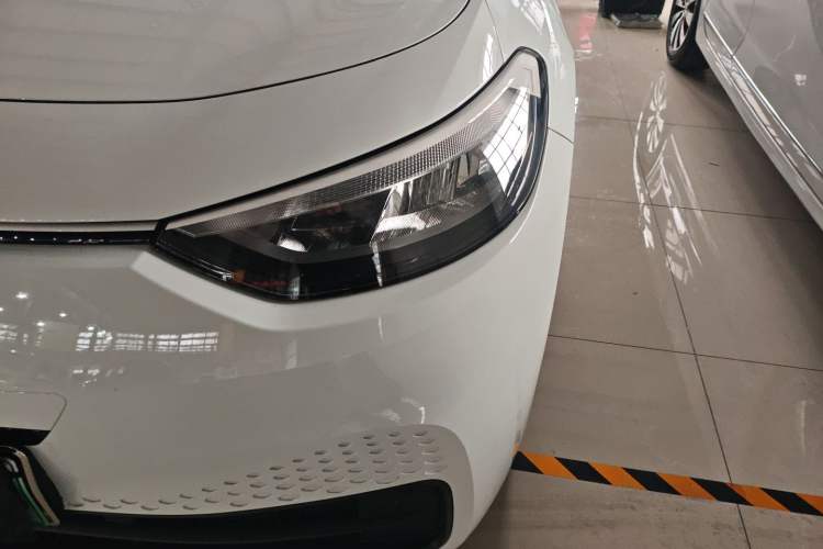 Used Volkswagen ID.3 2025 Smart Edition Outstanding Model
