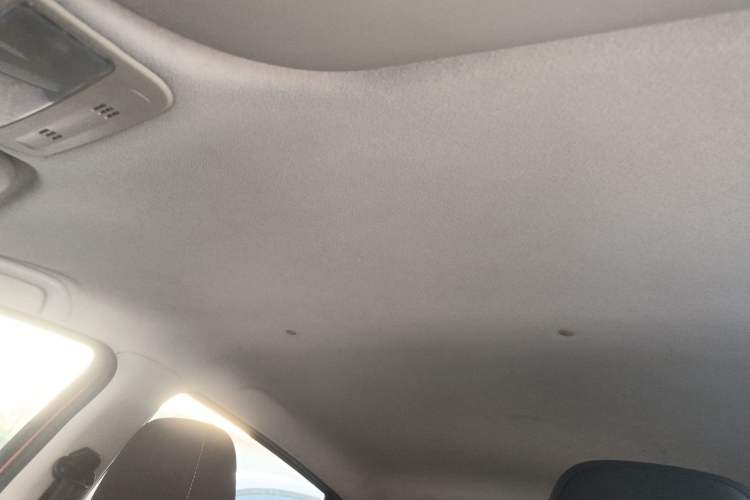 Used SOL E10X 2021 302 km Range Luxury Version 30.2 kWh