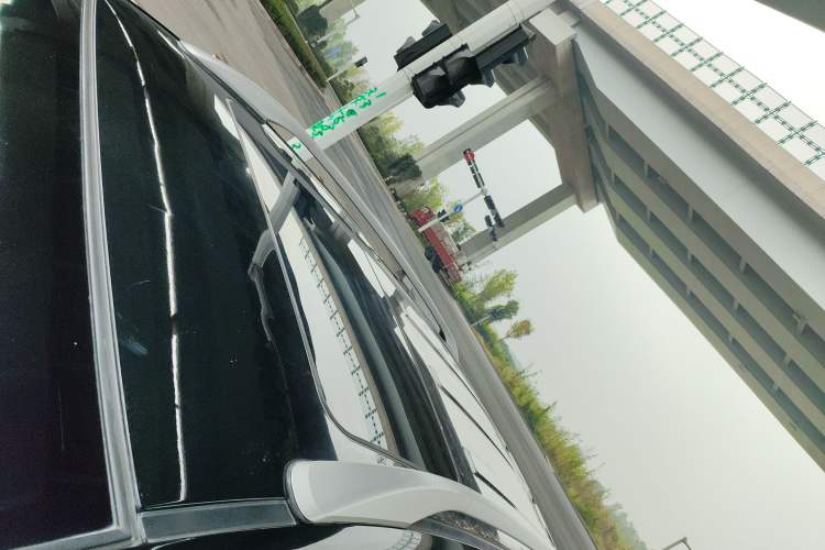 Used Chevrolet Captiva 2017 2.4L 4x4 Flagship Edition 7-Seater