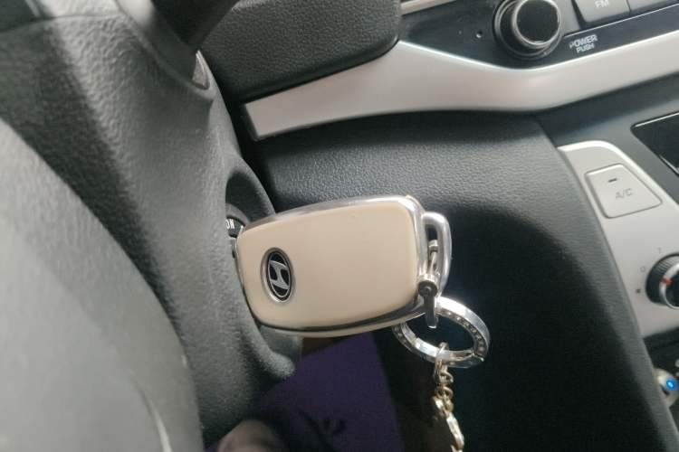 Used Hyundai Elantra 2016 1.6L Automatic ZhiXuan – Elite Version
