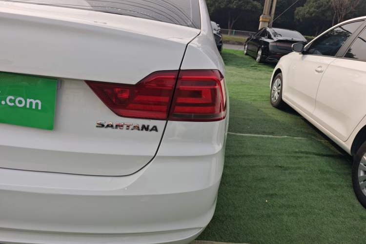 Used Volkswagen Santana 2018 1.5L Manual Fashion Edition
