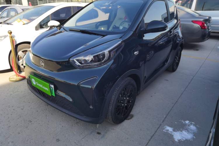 Used Chery Little Ant 2024 Youth Edition 321 km Range Cool Love Version 29.23 kWh