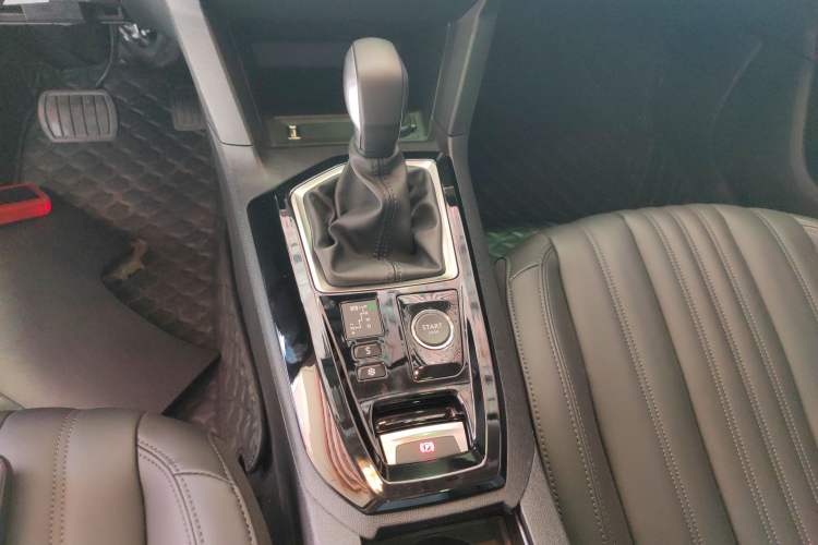 Used Peugeot 408 2024 360THP "Da Da" Model – Latou Edition